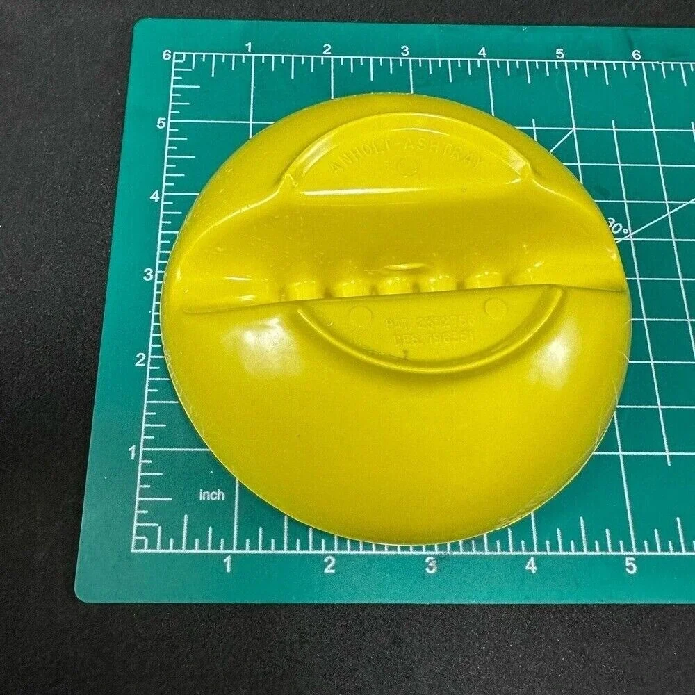 Vintage Anholt Ashtray Yellow‎ Ceramic 4 Cigarette Rest Patented Design